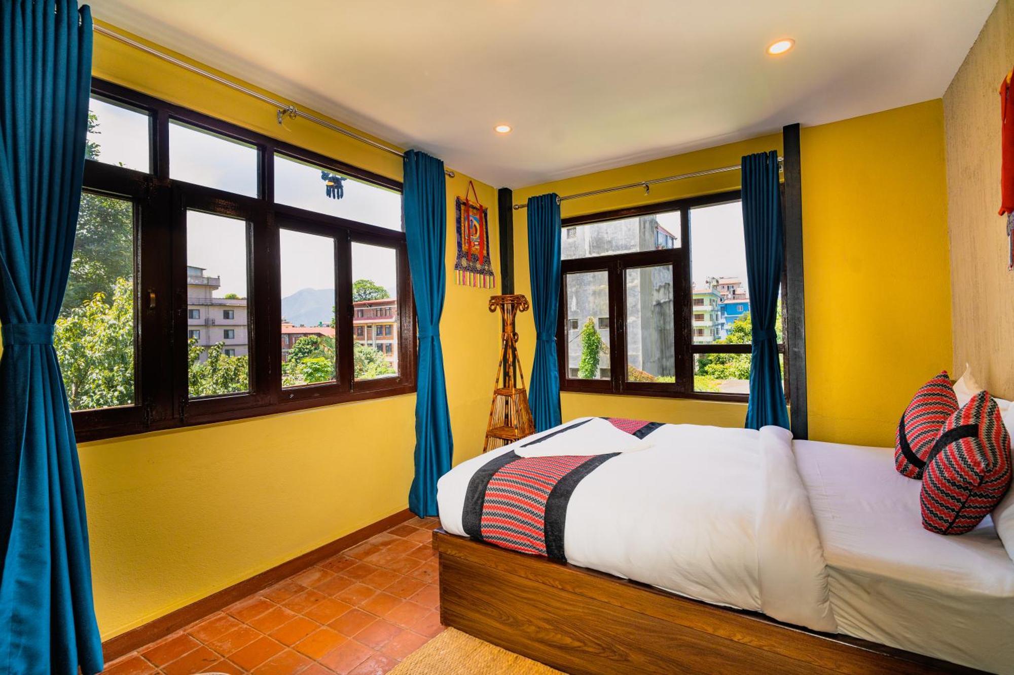 Nepali Heritage Hotel Катманду Екстериор снимка